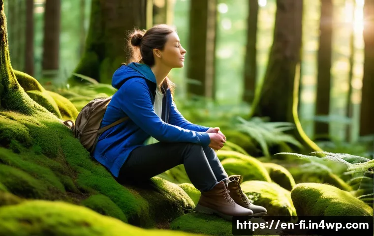 숲 테라피와 마인드풀니스 - A serene forest scene at golden hour with soft sunlight filtering through tall, lush green trees. A ...